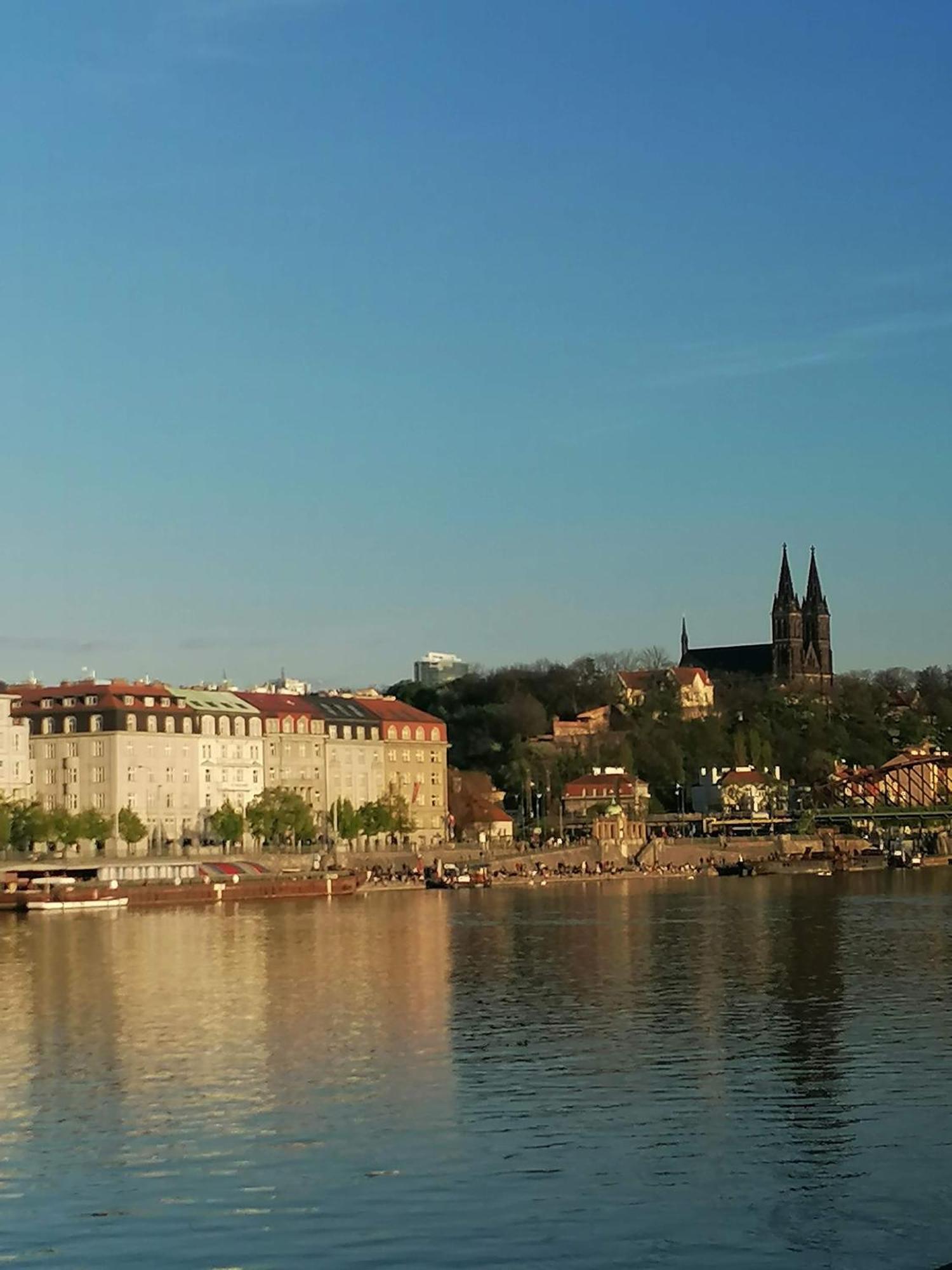 Valentinka Minutes Away From Charles Bridge Apartment Prague Luaran gambar