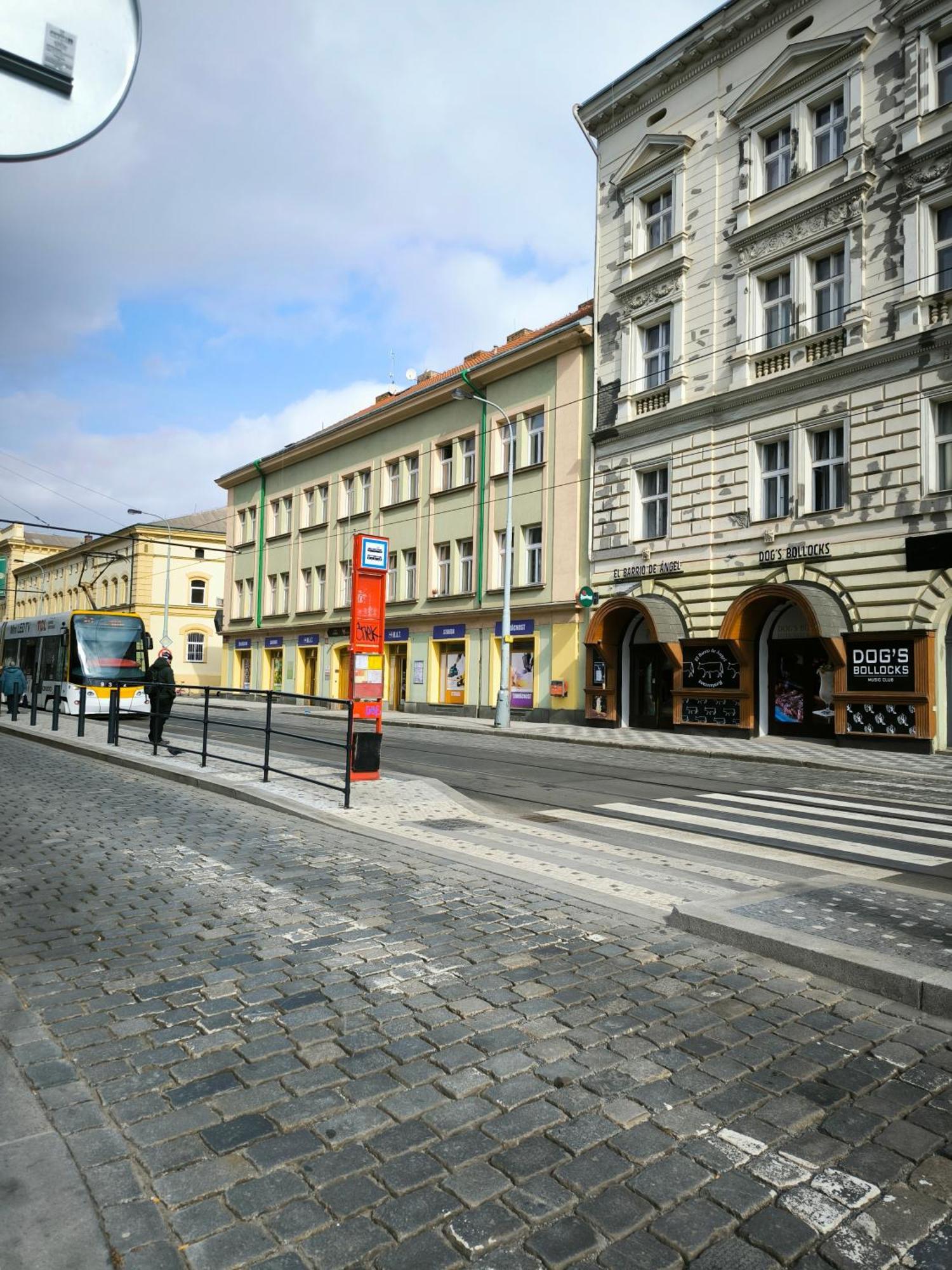 Valentinka Minutes Away From Charles Bridge Apartment Prague Luaran gambar