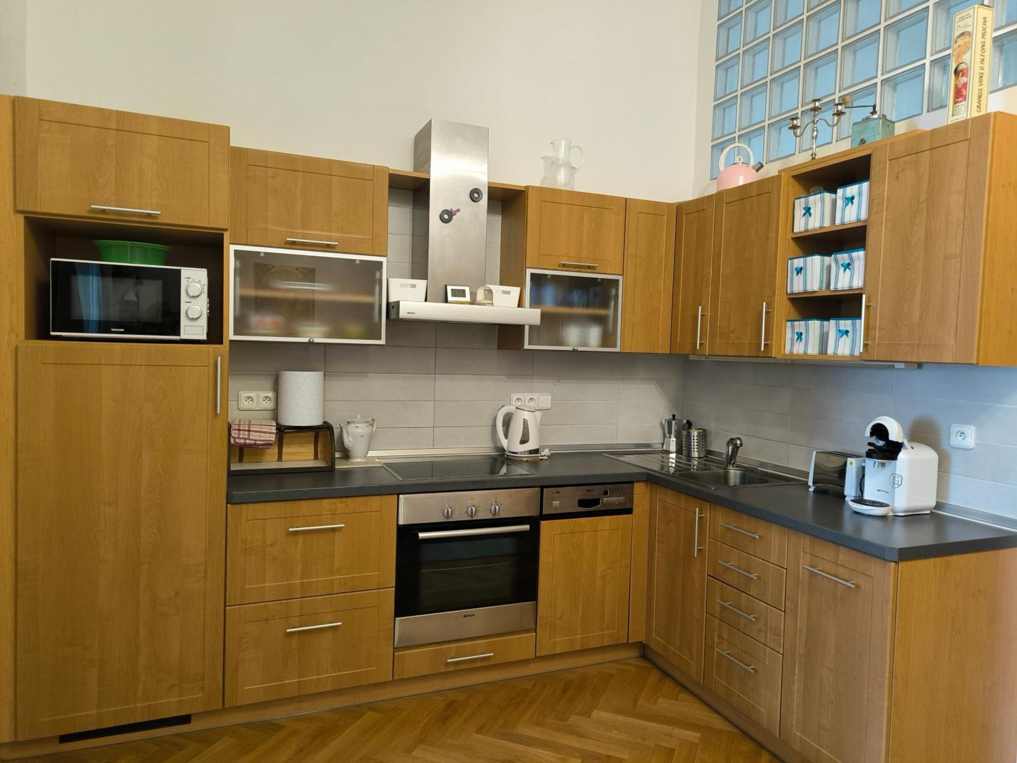 Valentinka Minutes Away From Charles Bridge Apartment Prague Luaran gambar